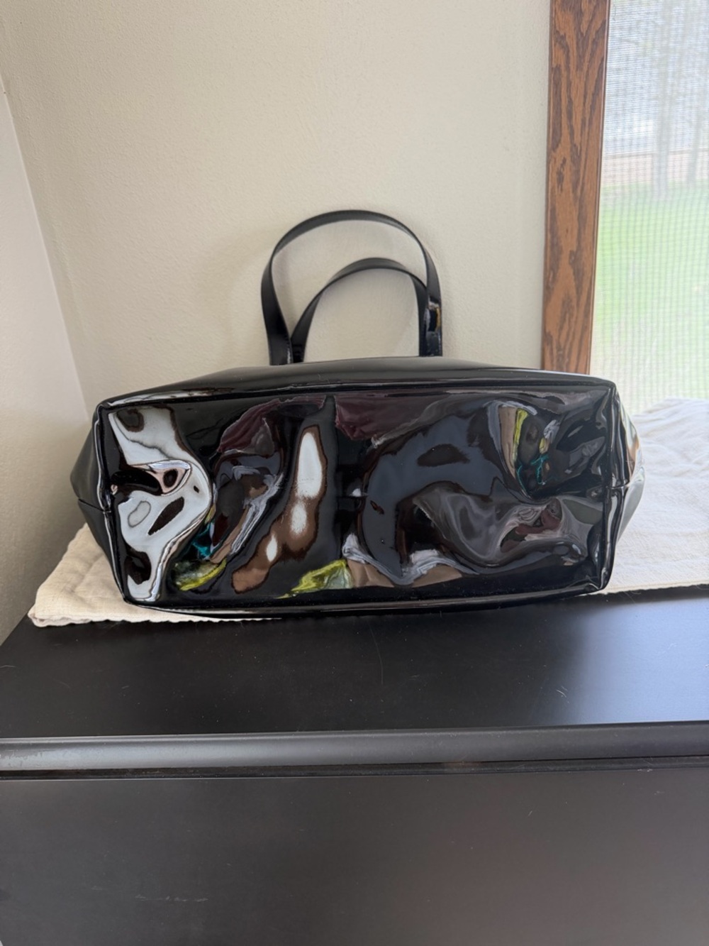 Jimmy Choo Parfums Black Patent Leather Tote - Picture 4 of 6